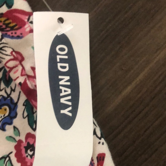 NWT OLD NAYT TOP - Picture 3 of 5